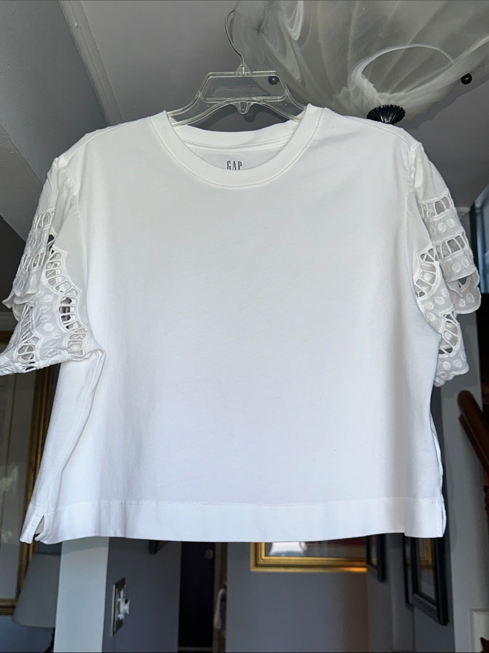 GAP White Short-Sleeve Tee with Lace Sleeve Detail Sz L